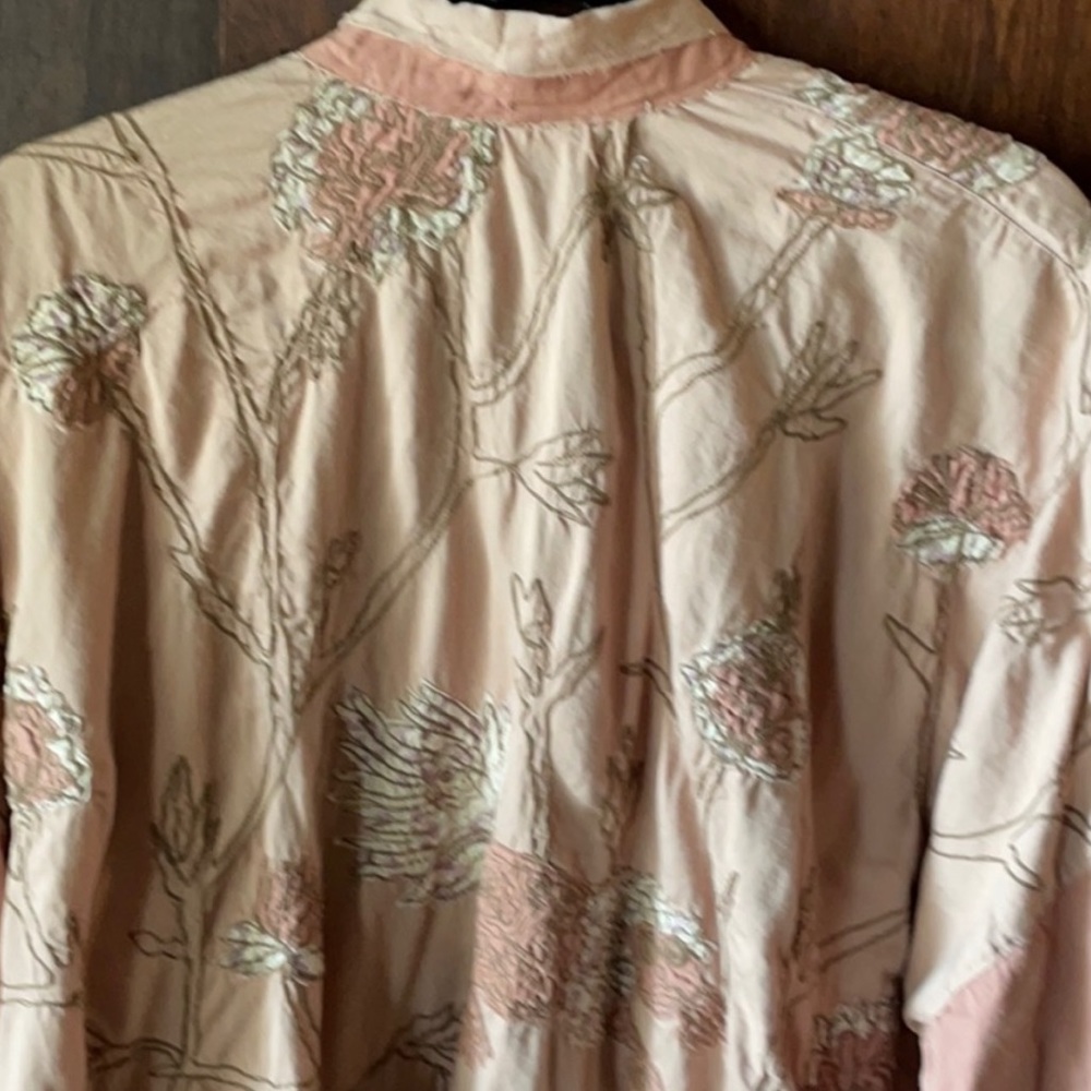 Magnolia pearl Lilikoi kimono - Picture 8 of 15